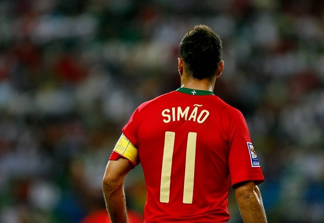 名鼎鼎的英 名鼎鼎的英